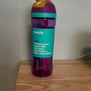 Owala leak proof water bottle - 25oz- purple - NWT